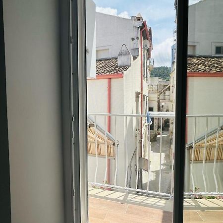 Dimora Santucci Hotel โรดิการ์กานิโก ภายนอก รูปภาพ