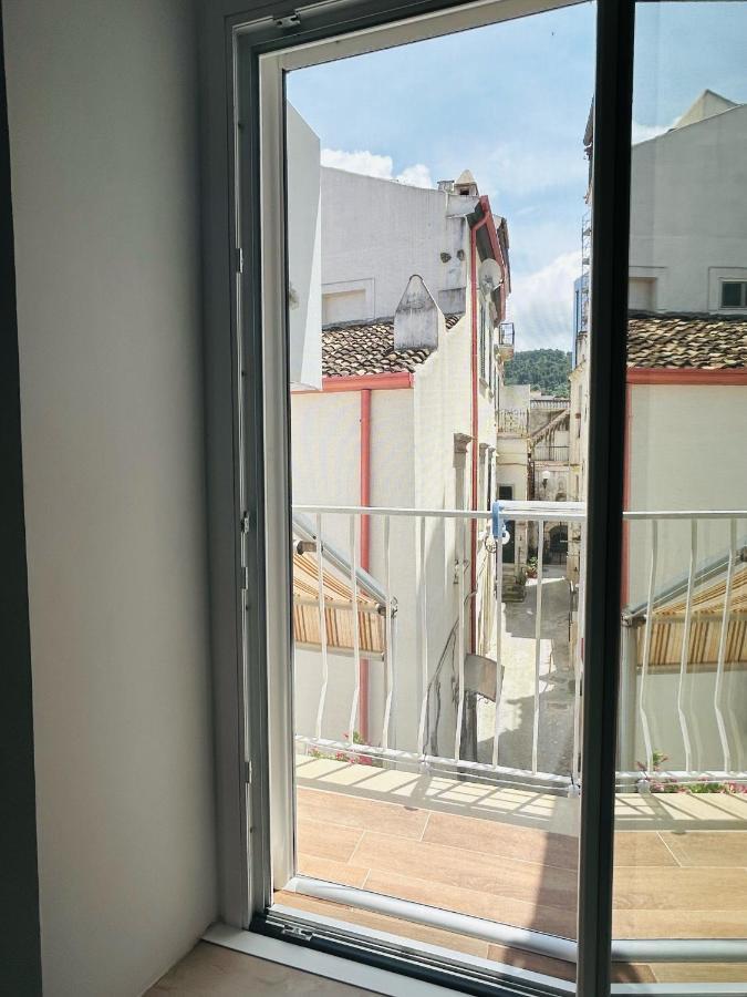 Dimora Santucci Hotel โรดิการ์กานิโก ภายนอก รูปภาพ