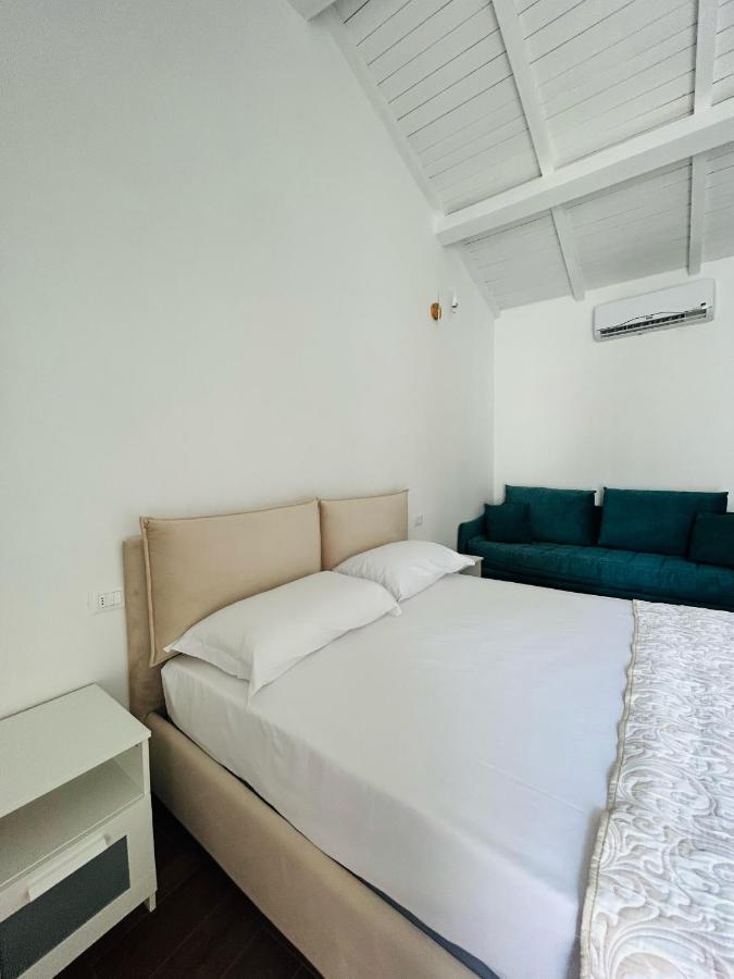Dimora Santucci Hotel โรดิการ์กานิโก ภายนอก รูปภาพ